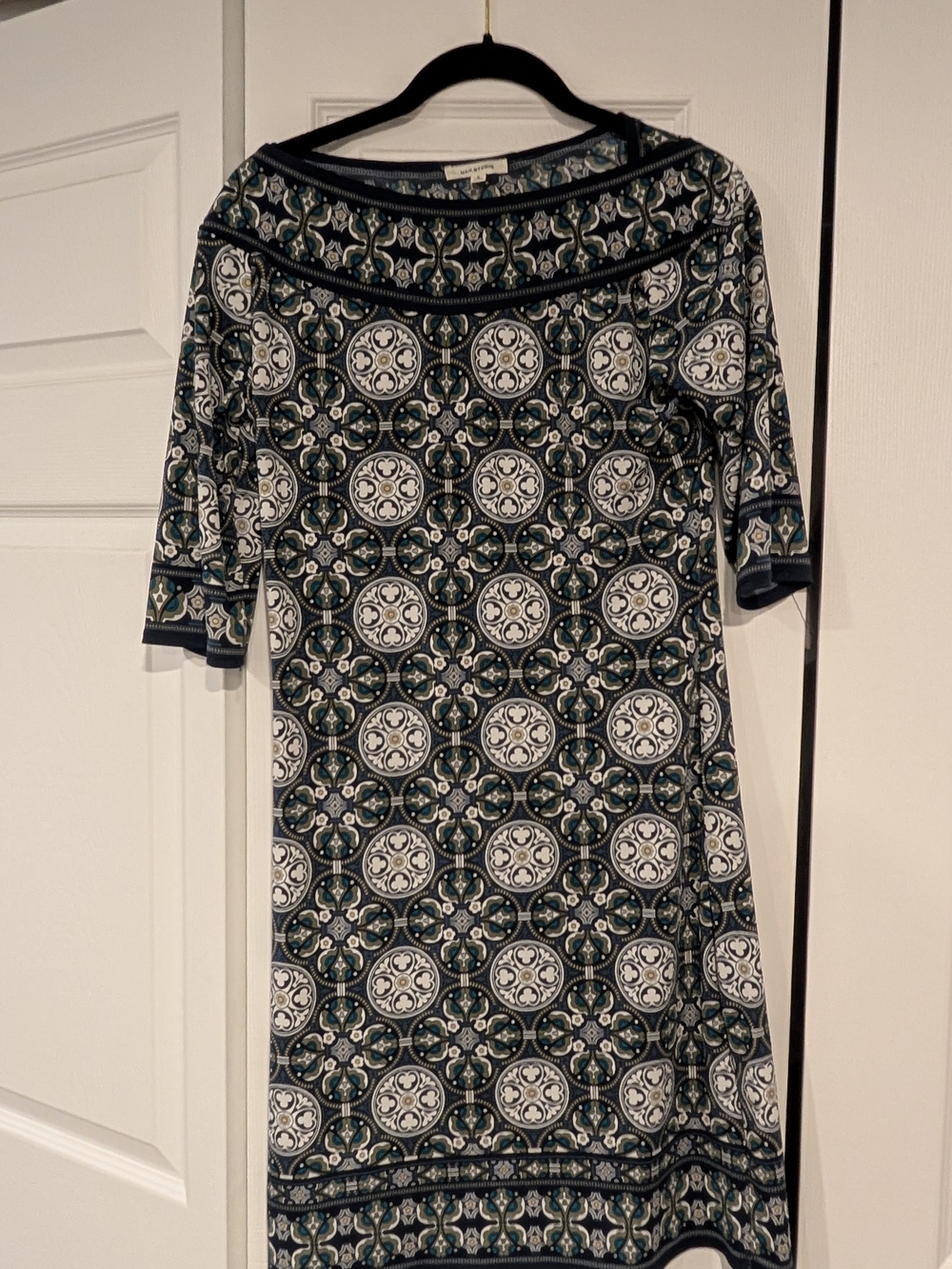 Max Studio Navy Teal Medallion Geometric Boatneck Shift Dress